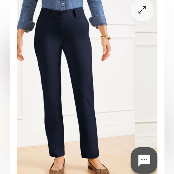 Talbots Petites Signature straight leg Women's Navy chinos with pockets- EUC- 4P - Picture 2 of 15
